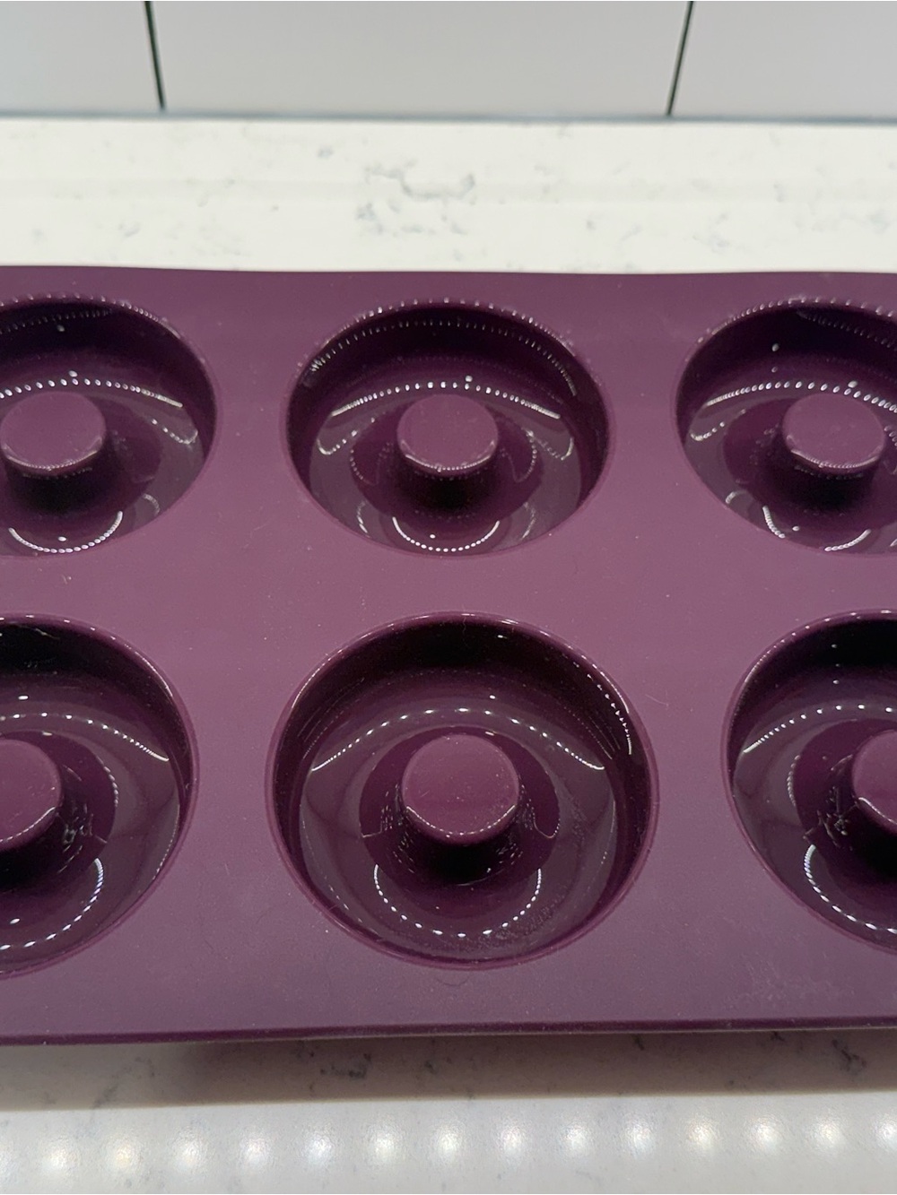 Tupperware Silicone Ring Donut Bagel Mold Bakeware Non Stick New without tags